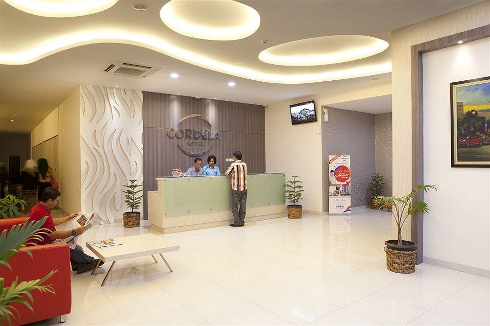 โรงแรมคอร์เดลา เมดาน ภายนอก รูปภาพ